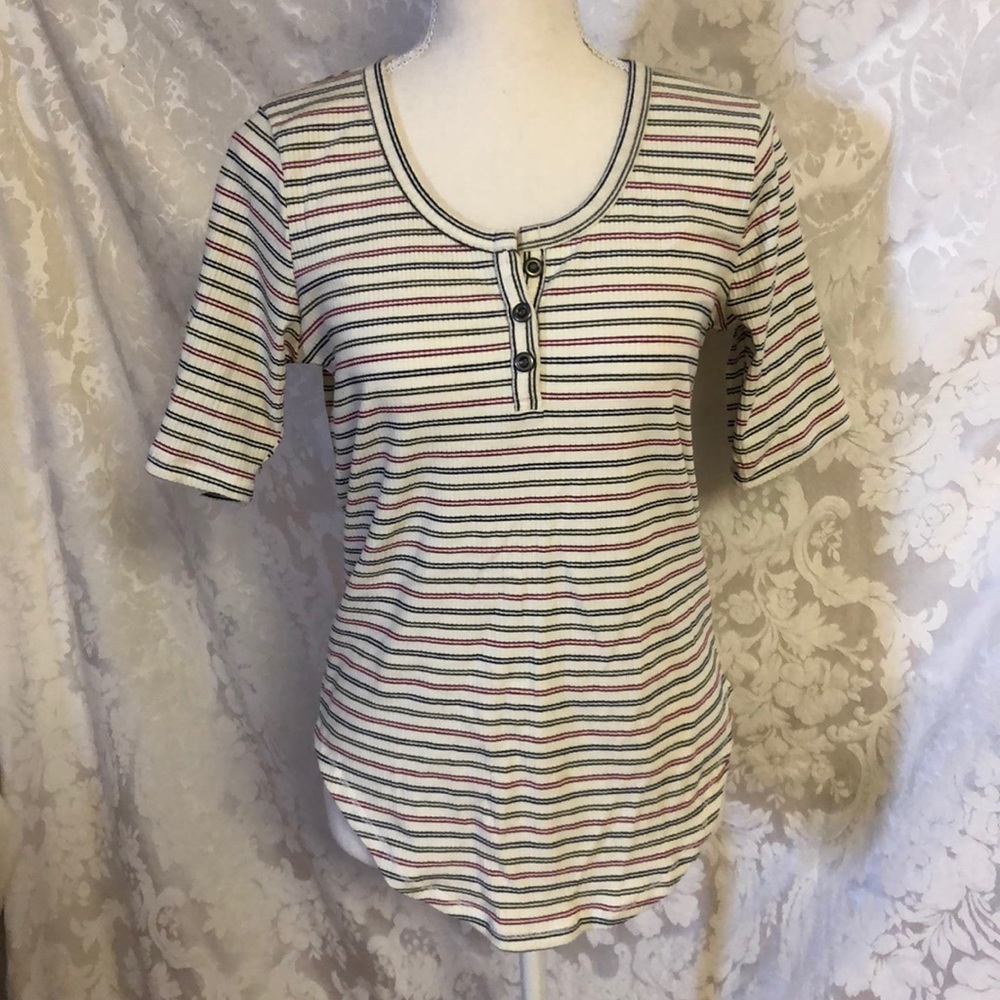 Pretty Rebel top